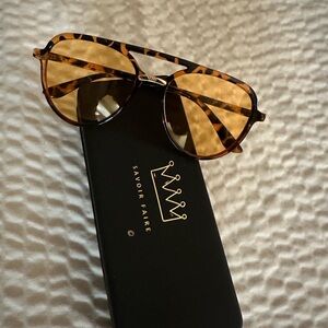 Savoir Faire New Vintage Aviator Safari Tortoise Sunglasses